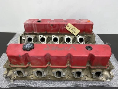 Dodge Viper RT/10 1996 OEM par de culatas con cubierta de válvula completo usado Foto 1 de 4