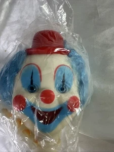 De colección Cabeza de Payaso Blanco Pelo Azul Manos/Pies con Uñas Amarillas y Sombrero Rojo 4.5" - Imagen 1 de 3