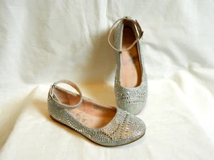 Girls size 3 Olive & Edie Dress Party Wedding Shoes Flats Bling Rhinestones - Picture 1 of 8