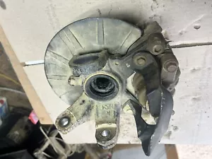 2006 HONDA FOREMAN 500 FPE 4WD ES FRONT RIGHT KNUCKLE Caliber Disc Hub - Picture 1 of 6