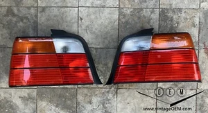 91-99 BMW E36 Sedan OEM taillights, pair - Bild 1 von 8
