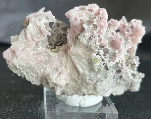 5.4cm Gorgeous Pink Rose Quartz Crystals w Green Epidote - St Louis Mine, Mich - Picture 1 of 8