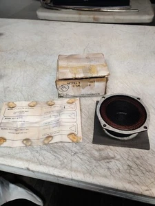 OLD SCHOOL EARTHQUAKE MD-5 CAST 5" MIDRANGE SPEAKER NOS - Picture 1 of 11