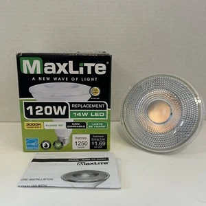 Maxlite 14P38DTD30 PAR38 LED Bulb 14 watt 3000k Dusk-Dawn - Wear And Tear On Box - Picture 1 of 4