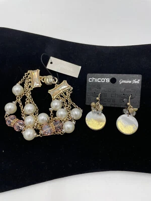 Pulsera y pendientes Chico's de perlas de imitación tono dorado precio de venta sugerido por el fabricante 59 USD nuevos con etiquetas Foto 1 de 3