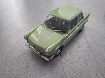 BMW LS Luxus, 1962, hellgrün, 1:18, Signature Models - Bild 1 von 4