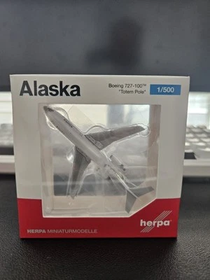 Alaska Boeing 727-100 Totem Pole Herpa 1:500 Diecast Model Plane - Image 1 of 4