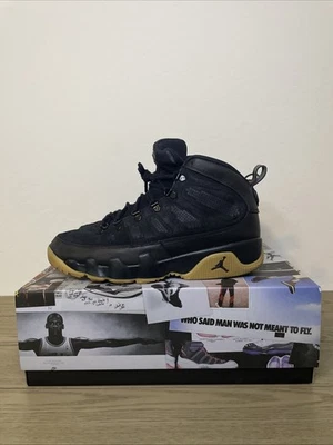 Bota retro Air Jordan 9 NRG Foto 1 de 4