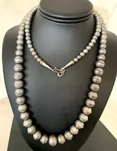 Hand Stamped Bench Navajo Pearls Graduated Sterling Silver Bead Necklace 36” - Picture 1 of 11