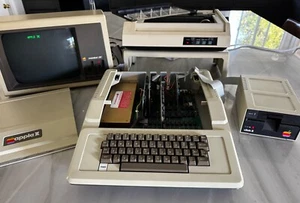WORKING Vintage Apple II Plus 48K Model A2S1048 system w/ Apple Monitor III, etc - Picture 1 of 24