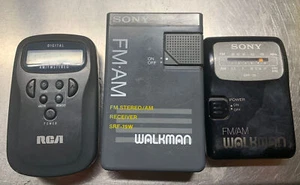 Vintage Sony SRF-19W & 39 Walkman AM/FM Radios & RCA RP1660A - Picture 1 of 7