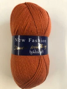 Woolcraft Nueva Moda Doble Tejido Acrílico Hilo Lana 100g - 1012 SPICE - Imagen 1 de 1