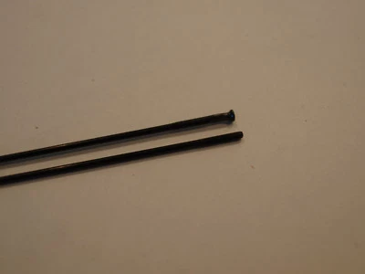 Radios delanteros y/o traseros Mavic Deetraks (1) 2006 272 mm 324 224 01 Foto 1 de 2