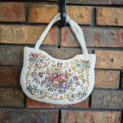 Bolso Cartera Vintage Años 60 Magid Cuentas Tapiz Victoriano Floral Trenzado Asa Superior Foto 1 de 4