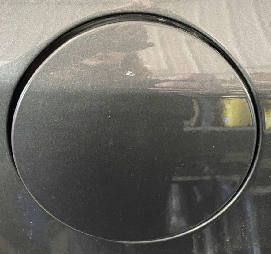 12 13 14 15 16 17 BUICK VERANO Fuel Tank Door Cyber Gray PAINT CODE 637R — 第 1/1 张图片