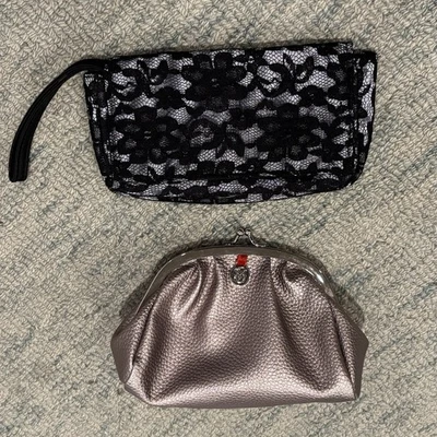 Victoria Secret Lote De 2 Monederos Clutch Negro Encaje Muñequera Kisslock Cambio Cartera Foto 1 de 4