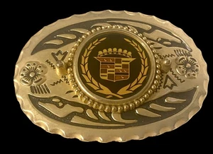 Vintage Cadillac Gürtelschnalle oval goldfarben verziert 4” x 3” - Bild 1 von 10