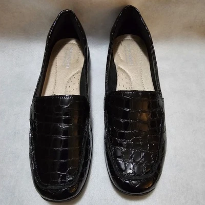 Easy Spirit 女式 8.5 米日内瓦漆皮乐福鞋 Croc 压花黑色 — 第 1/4 张图片