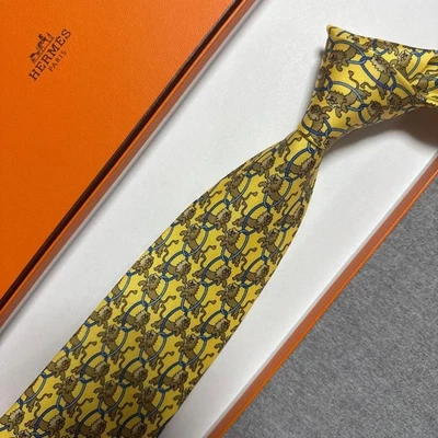 Галстук HERMES новый неиспользованный желтый коричневый лев 100% шелк сделано во Франции - Изображение 1 из 4