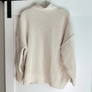 Suéter tejido de gran tamaño con cuello falso Aerie American Eagle para mujer talla S marfil grueso - Imagen 1 de 4