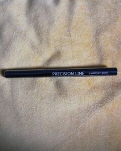 NEW Helen E Precision Line EYELINER Long Lasting PEN Fast Combined P&P Available