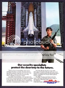 1985 NASA Enterprise Shuttle on Lauch Pad photo Air Force Recruiting print ad - Picture 1 of 1