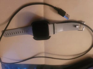 Fitbit Versa 2 Activity Tracker Fitness Bluetooth Smartwatch Gray - Picture 1 of 7