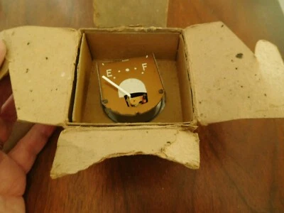 Studebaker 1942 medidor de gas combustible Commander President 516708 Nuevo de Lote Antiguo Foto 1 de 3