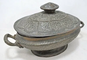 Antique Brass Kashmiri Food Box Original Old Fine Hand Crafted Embossed Engraved - Picture 1 of 10
