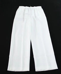 Alfred Dunner Women's Petite Classics Short Length Pant WR4 White Size 10 NWT - Picture 1 of 4