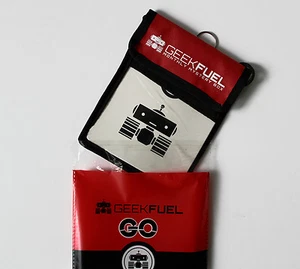 Pokemon Go Travel Pouch NEW GEEKFUEL - Picture 1 of 2