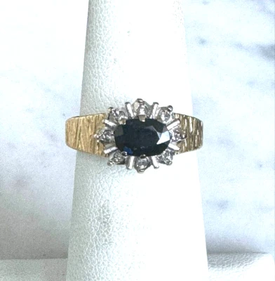 18K YELLOW GOLD SAPPHIRE AND DIAMOND RING SIZE 6.75 - Image 1 of 4