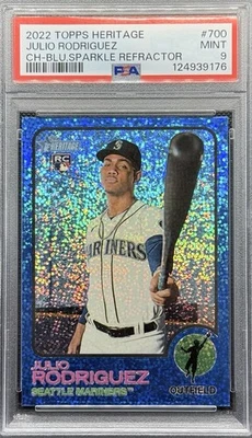 2022 Topps Heritage High Number - Julio Rodriguez #700 Chrome Blue Sparkle (RC) - Imagem 1 de 2