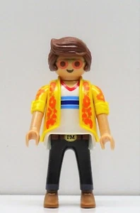 Hippie Man with Glasses Playmobil Volkswagen Exclusive Set 70177 VW Beetle - Picture 1 of 5