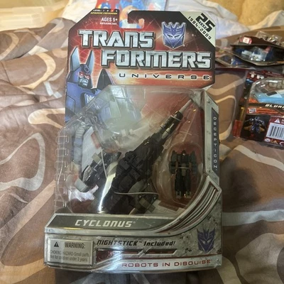 Transformers Universe Cyclonus Y Nightstick DECEPTICON MOSC 25 Aniversario Foto 1 de 2