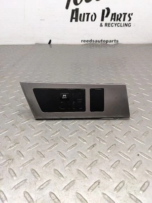 Interruptor de control de tracción delantero izquierdo Mazda 3 2012 2013 OEM 1159811 Foto 1 de 4