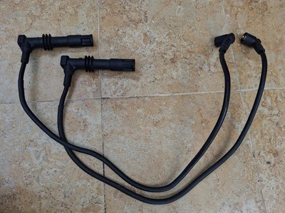 99-06 BMW R1150 R. Conjunto de fios de vela de ignição usado OEM, estado de funcionamento. - Imagem 1 de 4