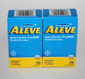 LOT (2) ALEVE PAIN RELIEVER FEVER REDUCER 220 MG CAPLETS EXP 7/2026 - Picture 1 of 1
