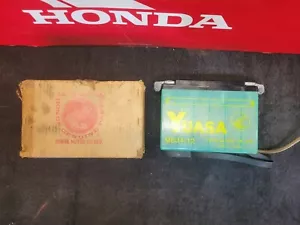 Honda CA 72 / CA 77 OEM Yuasa Battery - Picture 1 of 4