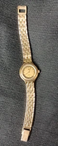 Orologio Vintage Donna Givenchy Paris Tono Oro Batteria Nuova - Foto 1 di 6