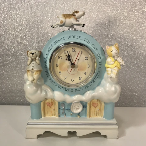 Hey Diddle Diddle Nursery Rhyme Musical Clock Hallmark 2005 WORKS GREAT RARE Cover