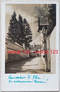 AK Gasse mit Kreuz in Steyr OÖ 1943 Foto PK Straßenansicht Steyr Oberösterreich - Bild 1 von 2