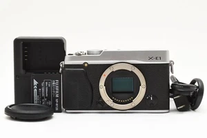 Exc+++++ Fujifilm X Series X-E1 16.3MP Digital SLR Camera Body Silver - Picture 1 of 11