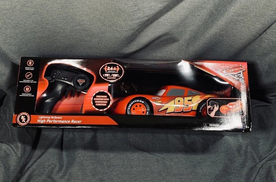 Kids Electronics CARS Lightning McQueen High Performance Racer Vehicle