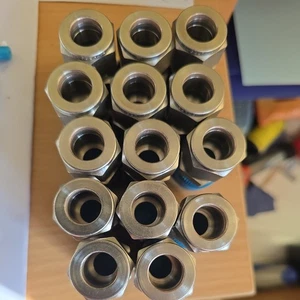 Edelstahl Swagelok Rohrverschraubung, Außengewinde, 1/2 Zoll Röhre Außendurchmesser x 1/2 Zoll 12off neu - Bild 1 von 4