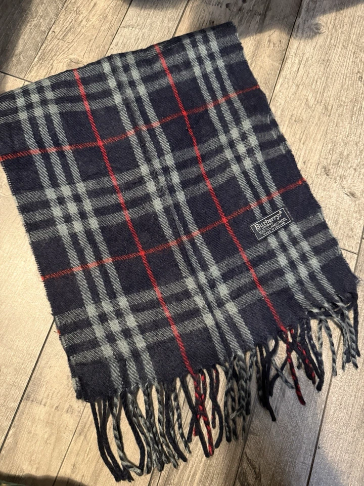 Burberry of London Vintage 100% Lambswool Nova Check Scarf Navy Blue - Image 1 of 3