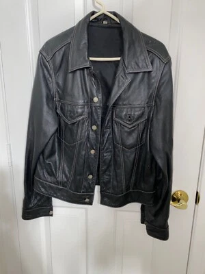 Vintage Mens black leather jacket by Leonardo / size 48 - Image 1 of 4