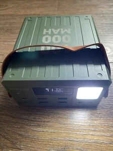 Banque d'alimentation 100000mah, grande capacité, vert olive, pêche, charge rapide lumière LED - Photo 1 sur 8