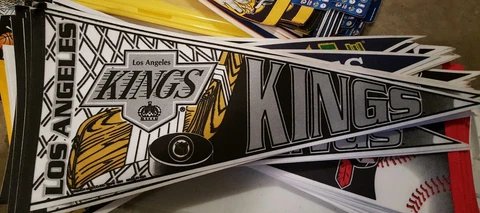 Los Angeles Kings pennant NHL rare style NEW RARE!!! vintage original 90's Cover