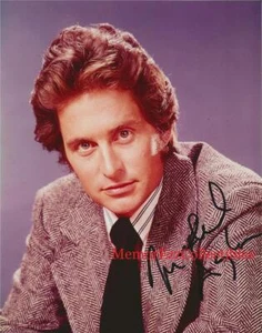 MICHAEL DOUGLAS Wall Street / Fatal Attraction SIGNIERTES Autogramm 8x10 Farbfoto - Bild 1 von 1
